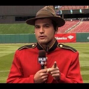 Meet your Posher, Chris